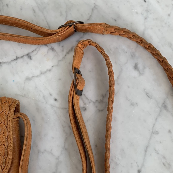 BALI ELF Leather Fringe Crossbody Bag - Picture 3 of 13